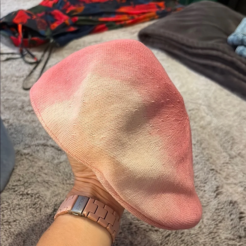 Ombré pink Kangol cap - size S kids